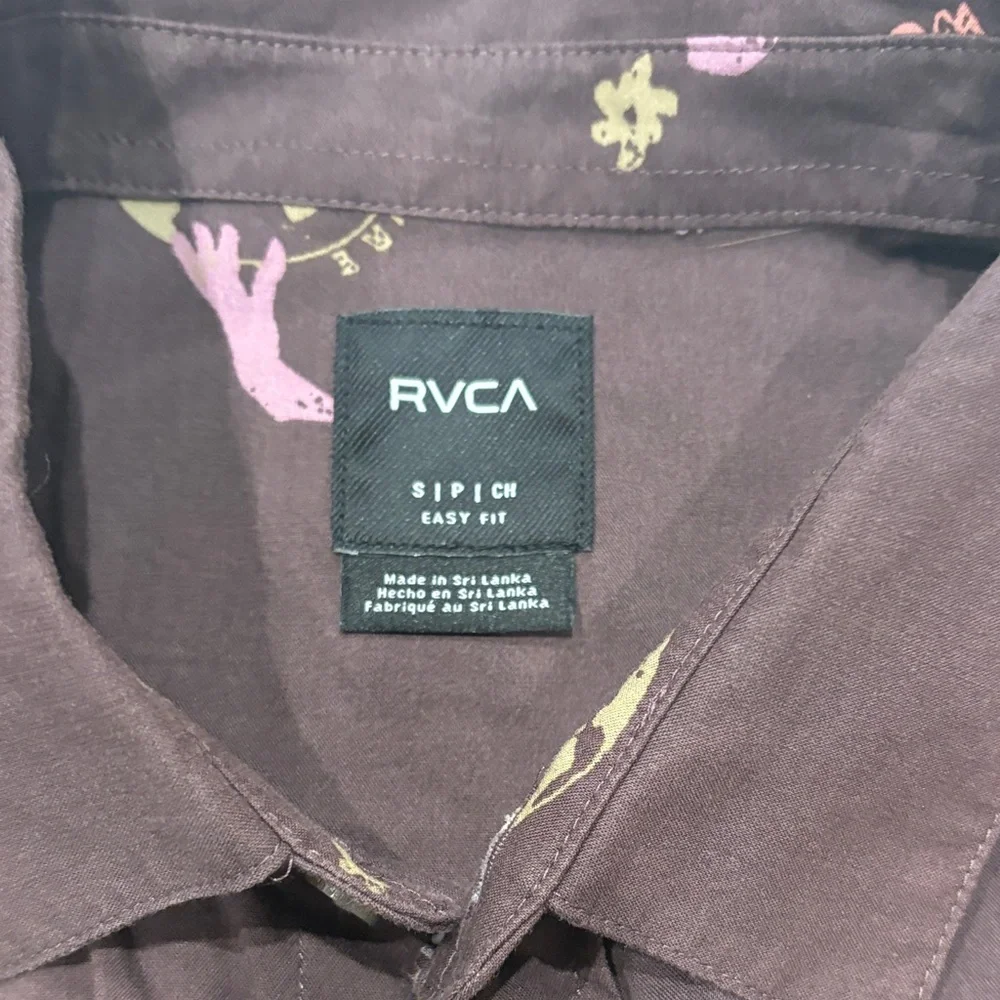 Men's RVCA ButtonUp Shirt - Picture 2 of 3